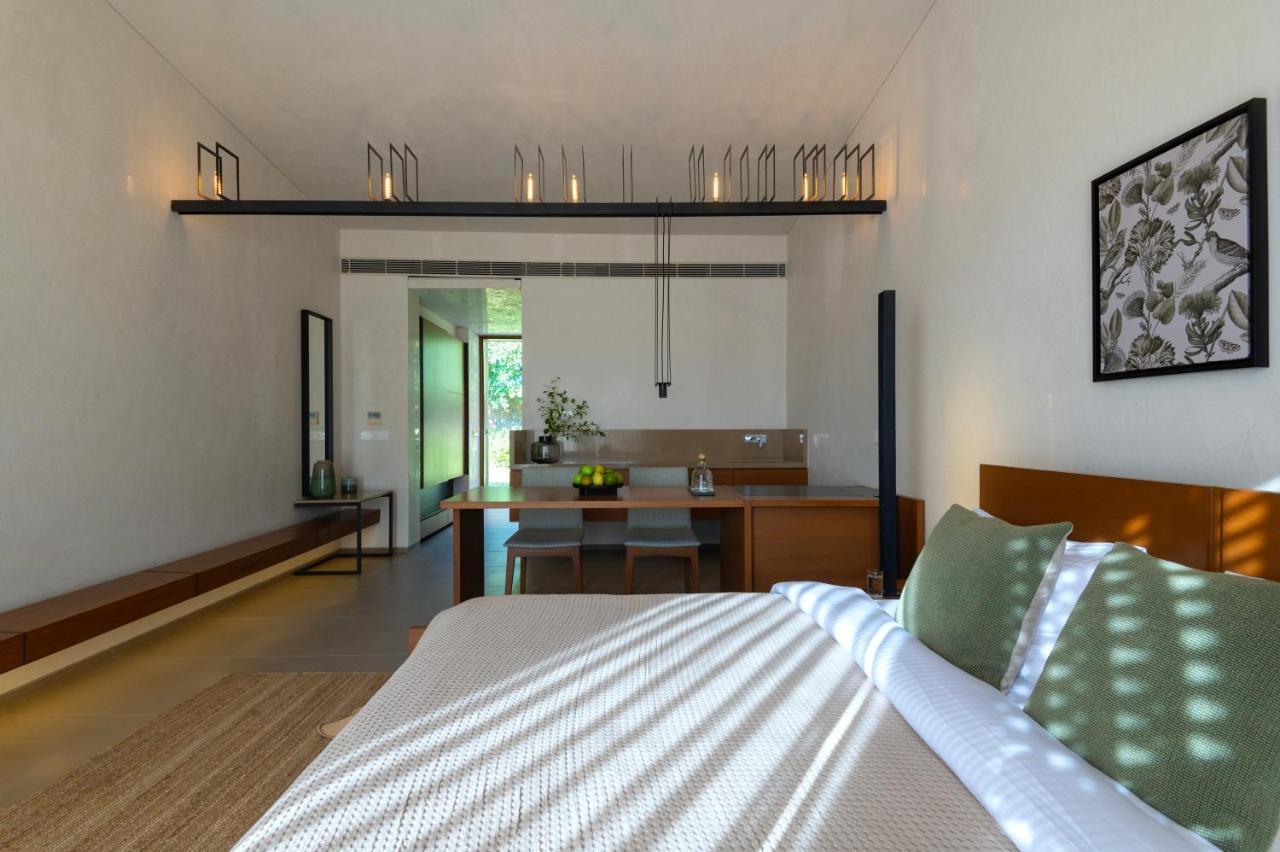 Life At Repose- Lake Villas Resort & Club Chor Warodra Ngoại thất bức ảnh