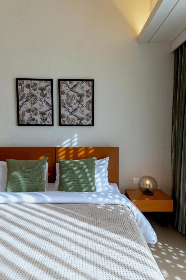 Life At Repose- Lake Villas Resort & Club Chor Warodra Ngoại thất bức ảnh